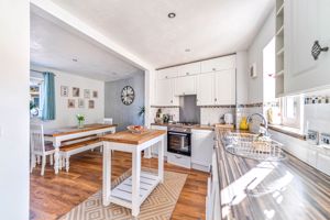 Photo 47- click for photo gallery